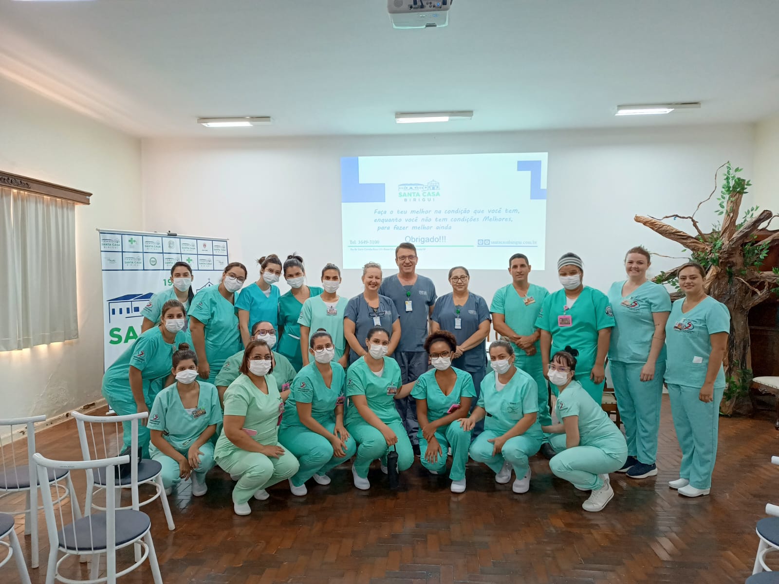 Alunos do curso de Enfermagem do UniSalesiano iniciam estágio na Santa Casa