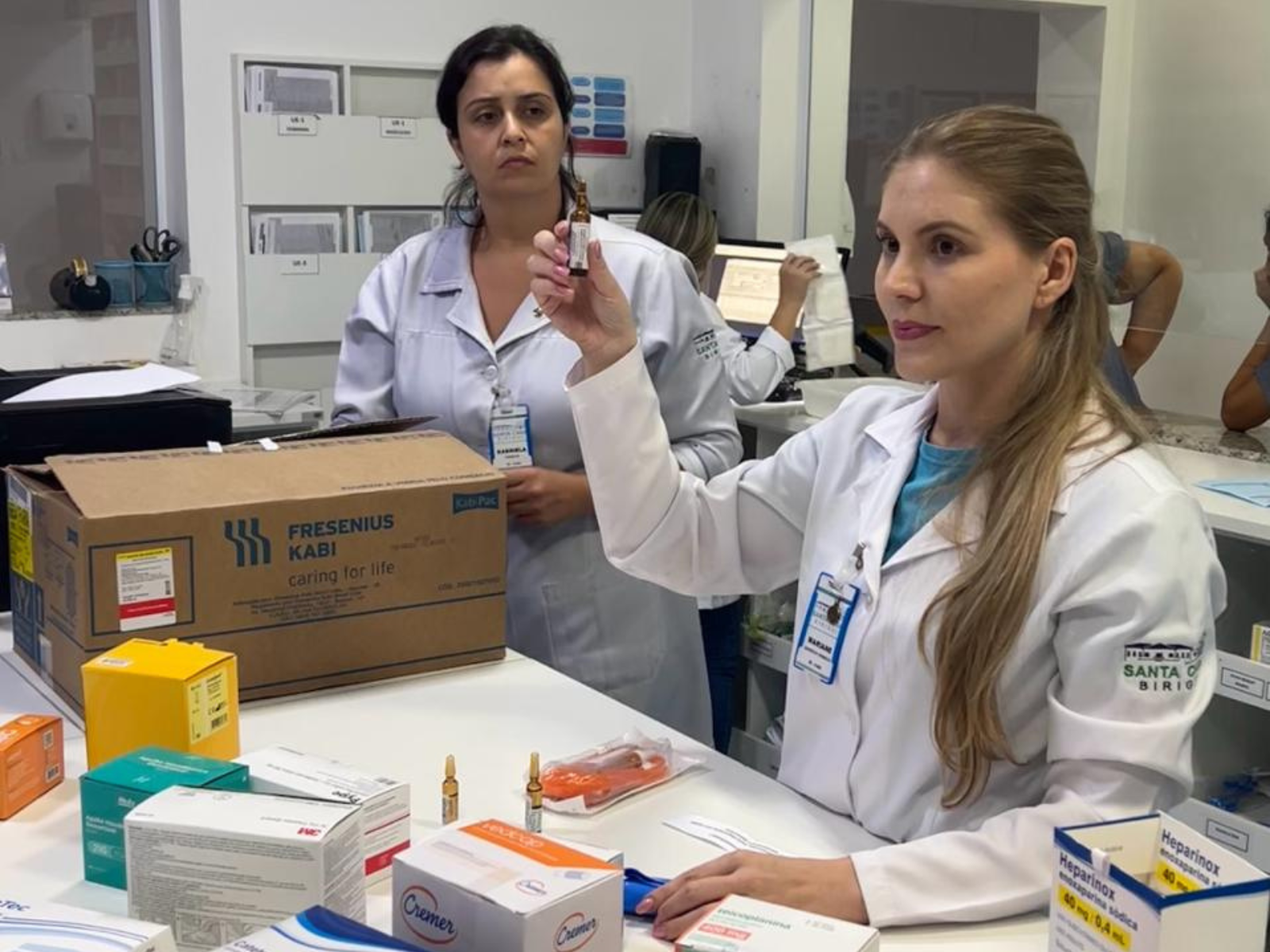 Colaboradores recebem capacitação sobre conceitos e definições no âmbito da Farmácia