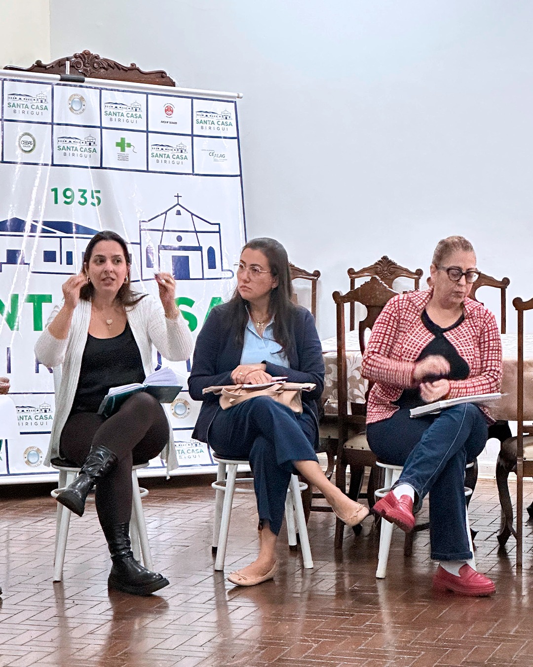 SANTA CASA DE BIRIGUI E DRS-2 REALIZAM RODA DE CONVERSA SOBRE HUMANIZAÇÃO E EDUCAÇÃO PERMANENTE PARA COLABORADORES